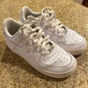 Air Force one sneakers size 7